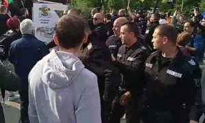 Протести до Паметника на Червената армия