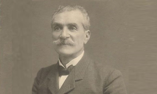 Кръстьо Иванов Мирски (също и Кръстю Мирский).