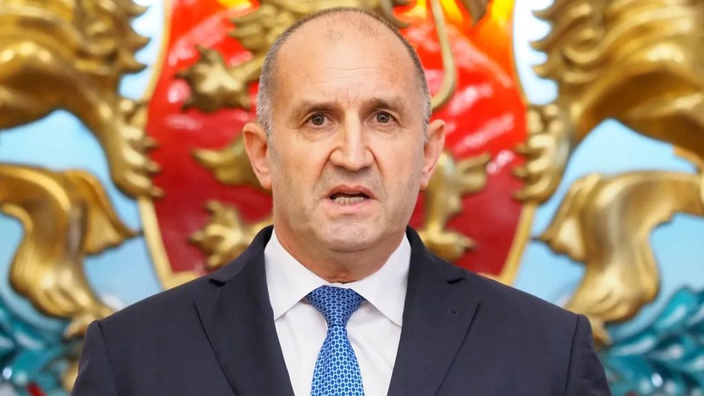 Румен Радев