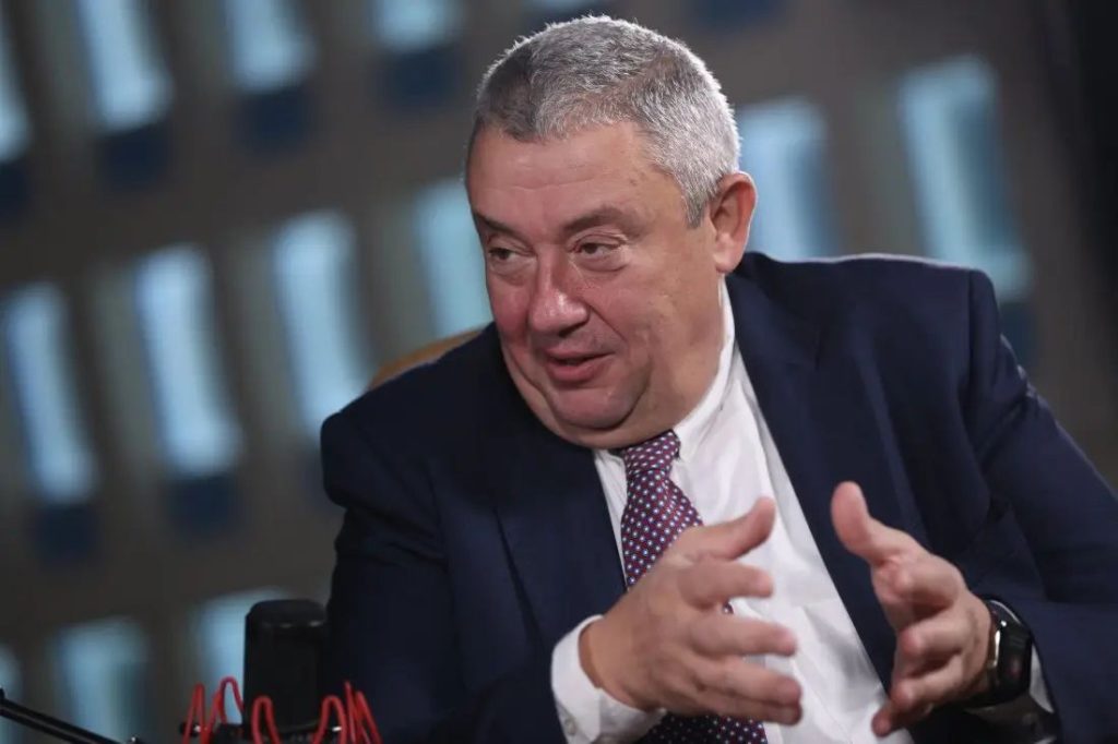 Илия Лазаров