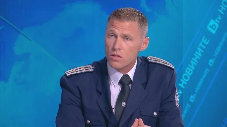 Лъчезар Близнаков от отдел “Пътна полиция” към Главна дирекция “Национална полиция”.